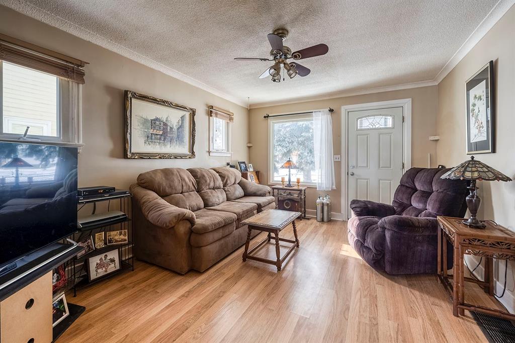 210 STOCKWELL Street, Sarnia, Ontario, Canada