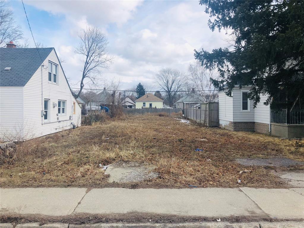 410 BROCK Street South, Sarnia, Ontario, Canada