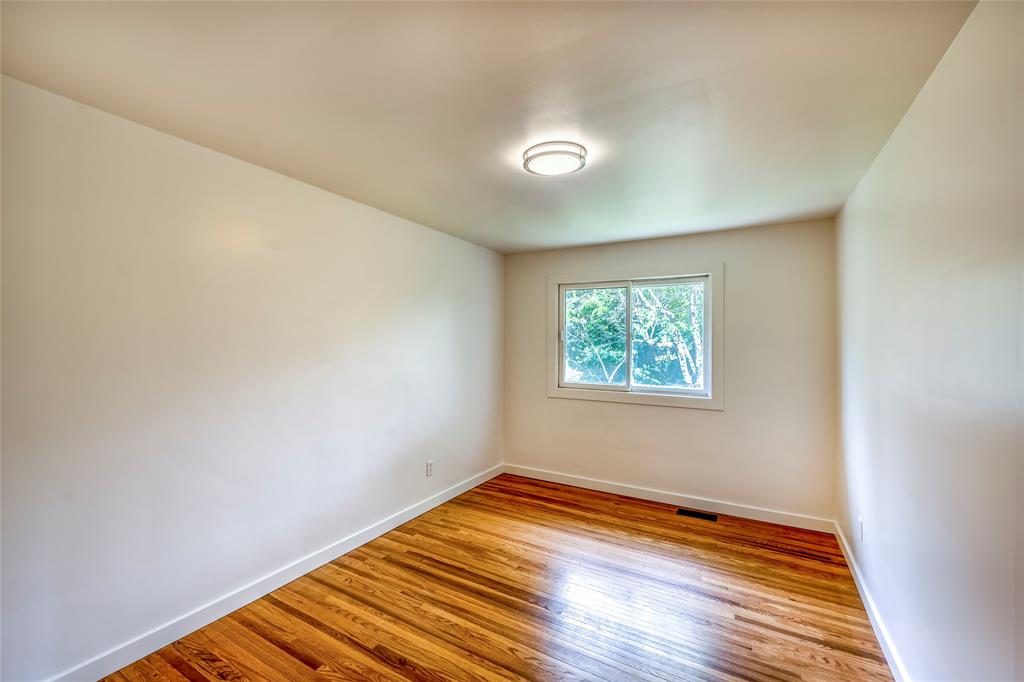 445 LAKESHORE Road, Sarnia, Ontario, Canada