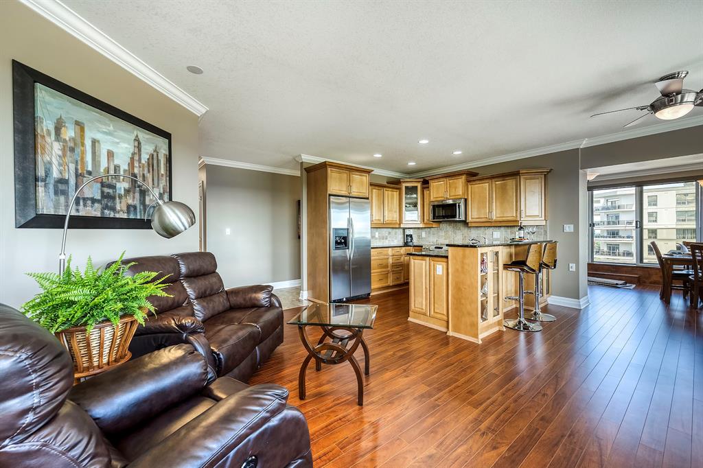 350 FRONT Street North Unit# 1301, Sarnia, Ontario, Canada