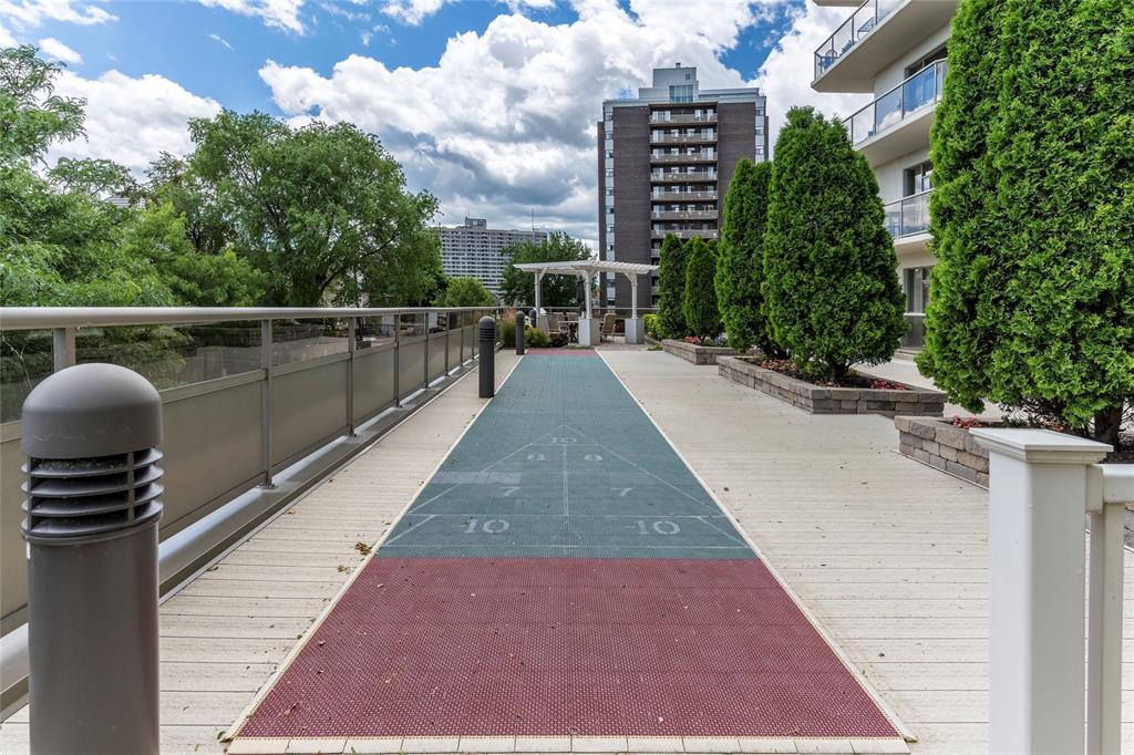350 FRONT Street North Unit# 1301, Sarnia, Ontario, Canada
