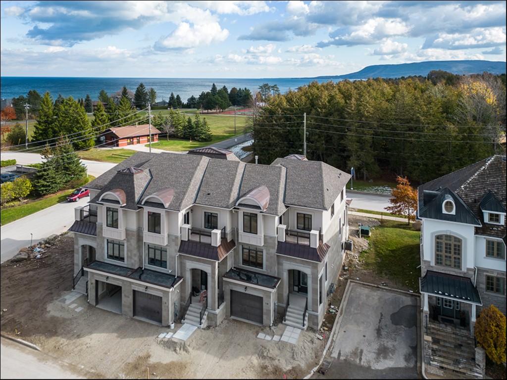 11 BAY Street E Unit #10, Town of the Blue Mountains, Ontario, Canada