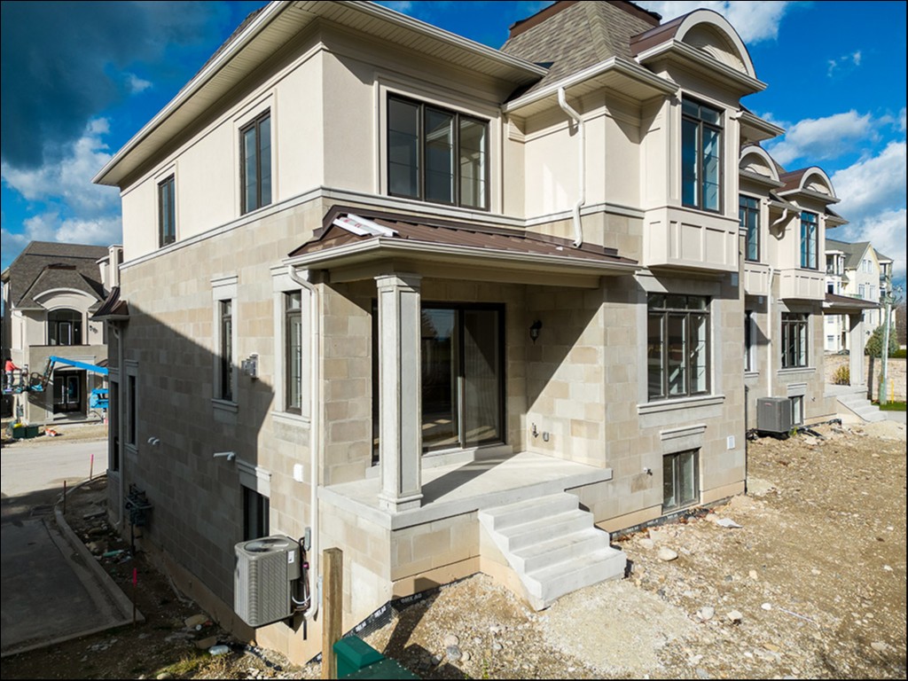 11 BAY Street E Unit #10, Town of the Blue Mountains, Ontario, Canada
