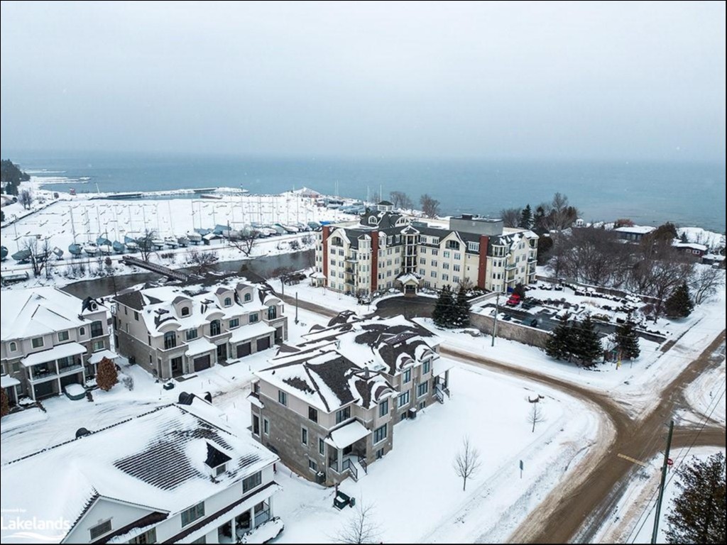 11 BAY Street E Unit #10, Town of the Blue Mountains, Ontario, Canada