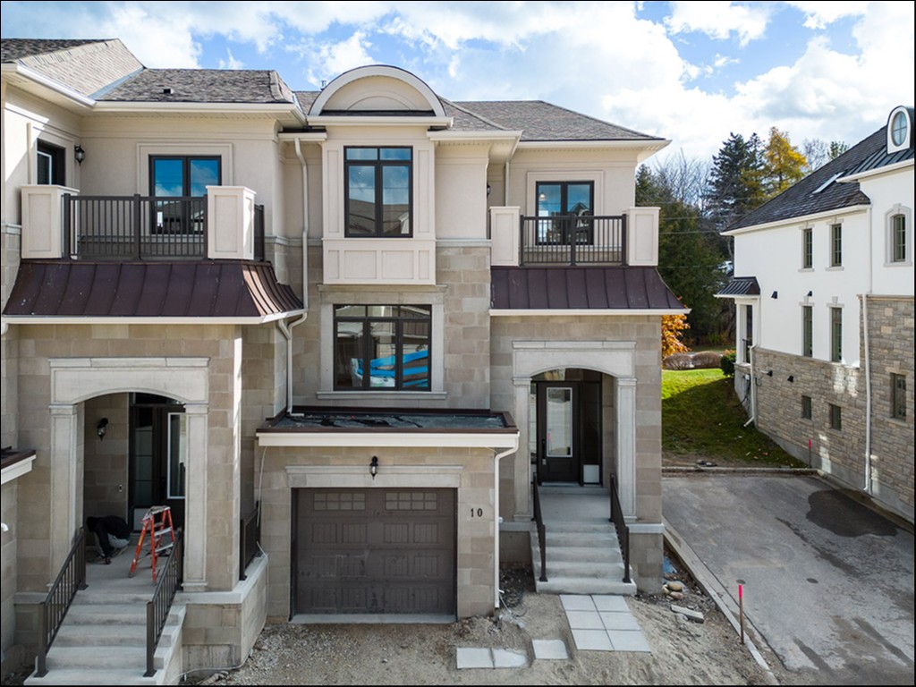 11 BAY Street E Unit #10, Town of the Blue Mountains, Ontario, Canada