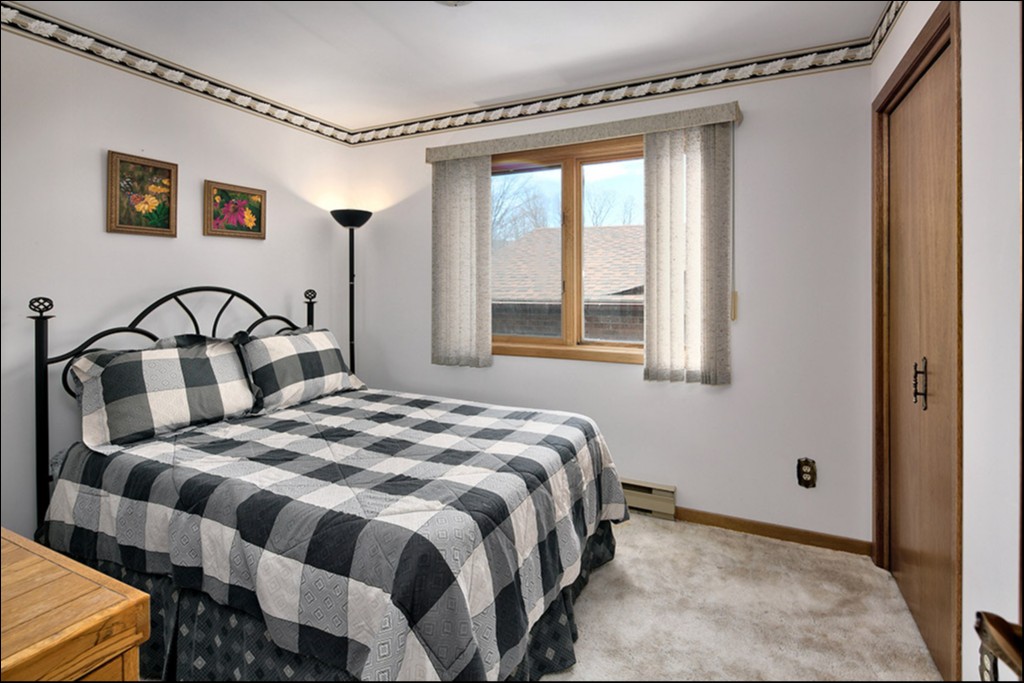 20 Parklane Crescent, Meaford, Ontario, Canada