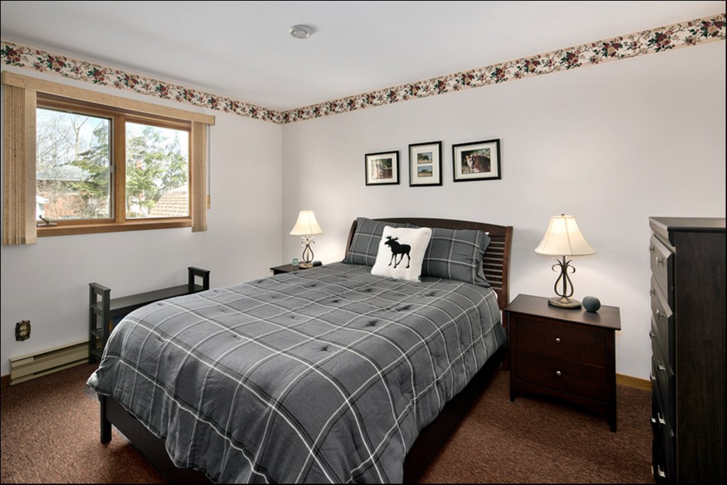 20 Parklane Crescent, Meaford, Ontario, Canada