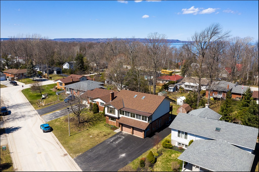 20 Parklane Crescent, Meaford, Ontario, Canada