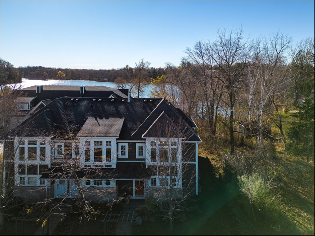 59 King Street East, Unit #1, Thornbury, Ontario, Canada