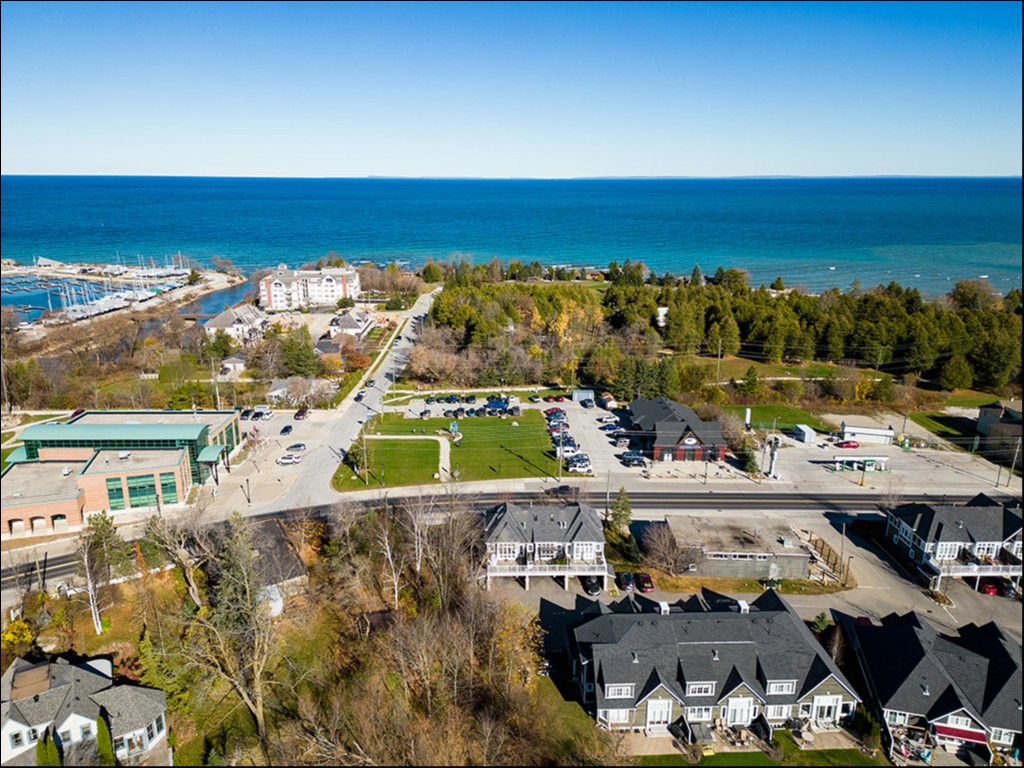59 King Street East, Unit #1, Thornbury, Ontario, Canada