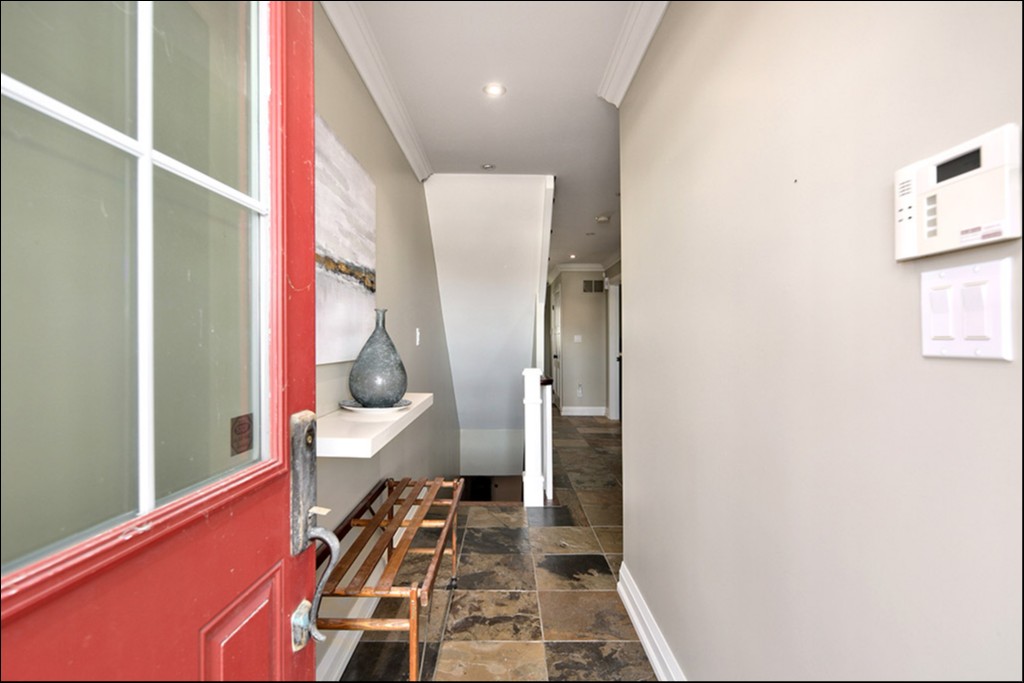 59 King Street East, Unit #1, Thornbury, Ontario, Canada