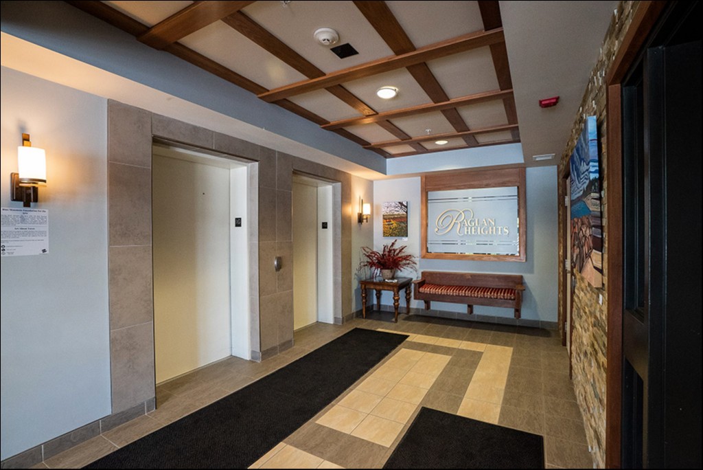 91 Raglan Street Unit #208, Collingwood, Ontario, Canada