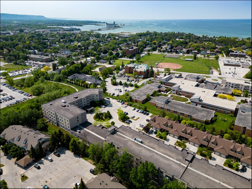 91 Raglan Street Unit #208, Collingwood, Ontario, Canada