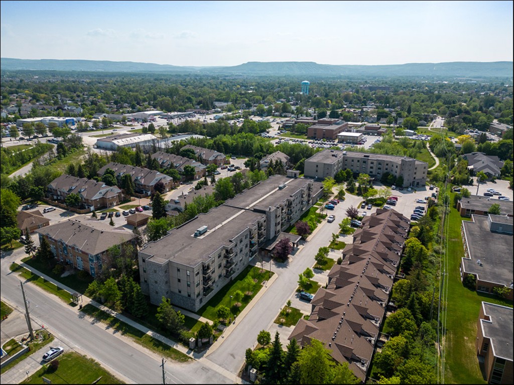 91 Raglan Street Unit #208, Collingwood, Ontario, Canada
