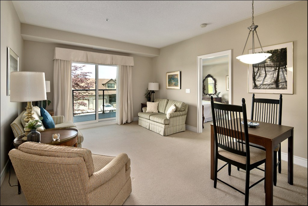 91 Raglan Street Unit #208, Collingwood, Ontario, Canada
