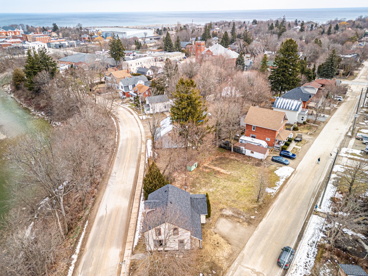 50 Marshall Street West, Meaford, Ontario, Canada