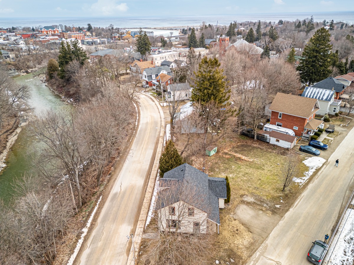 50 Marshall Street West, Meaford, Ontario, Canada