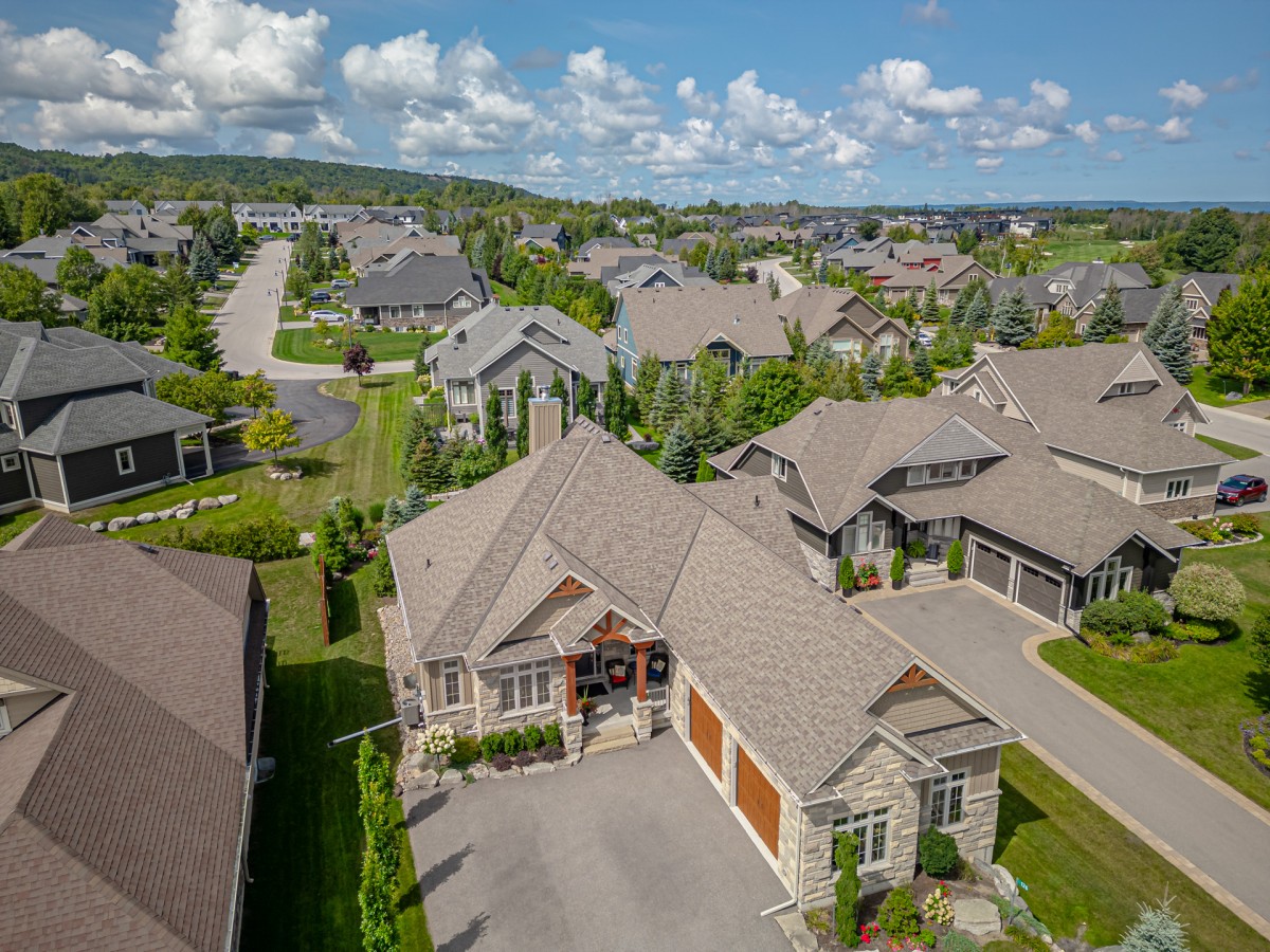 126 West Ridge Drive, Town of the Blue Mountains, Ontario, Canada
