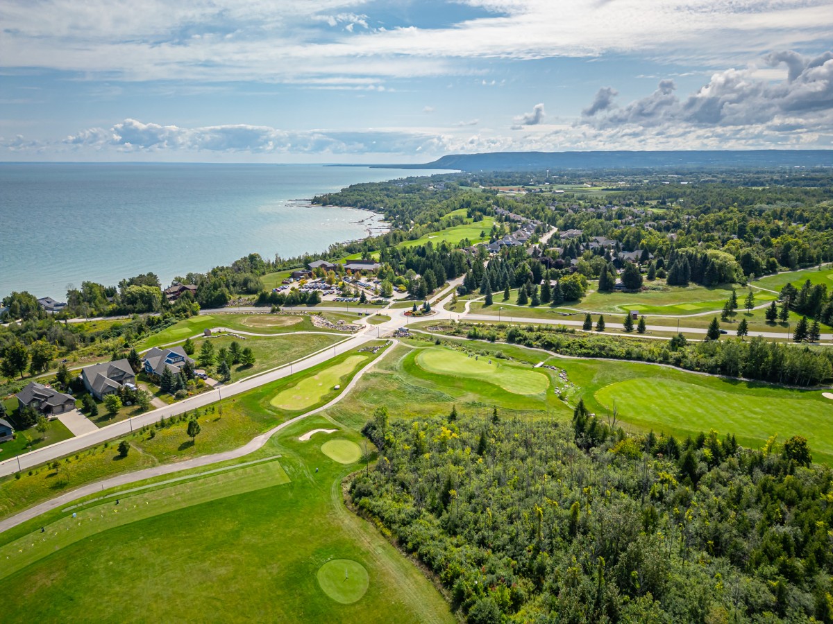 126 West Ridge Drive, Town of the Blue Mountains, Ontario, Canada