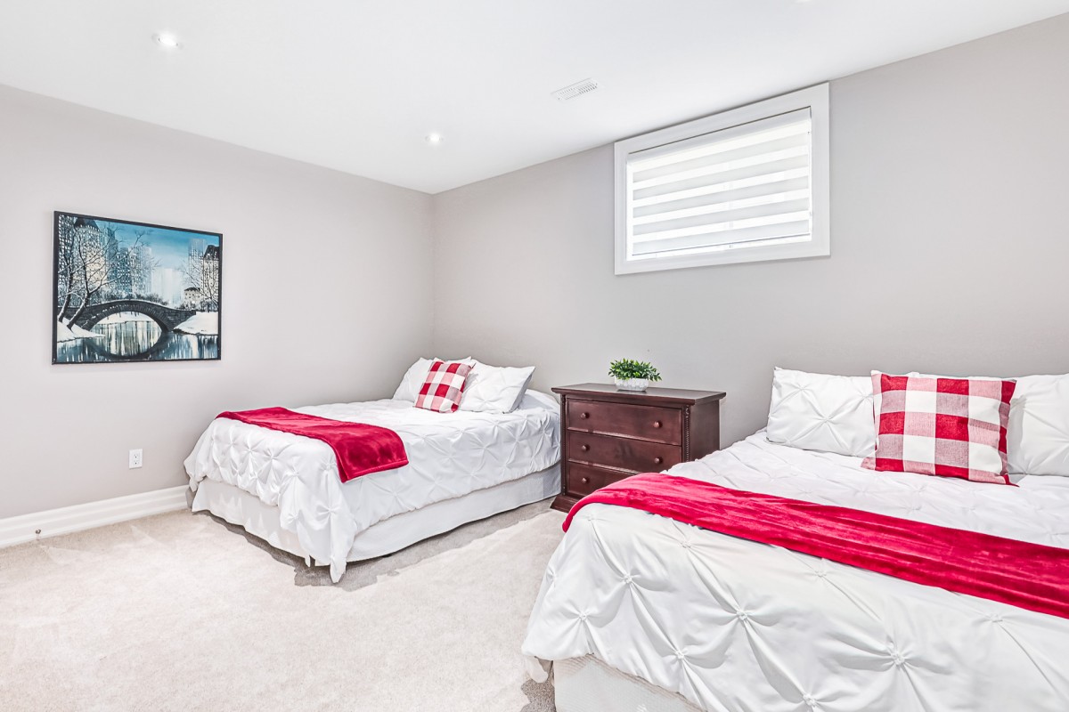126 West Ridge Drive, Town of the Blue Mountains, Ontario, Canada