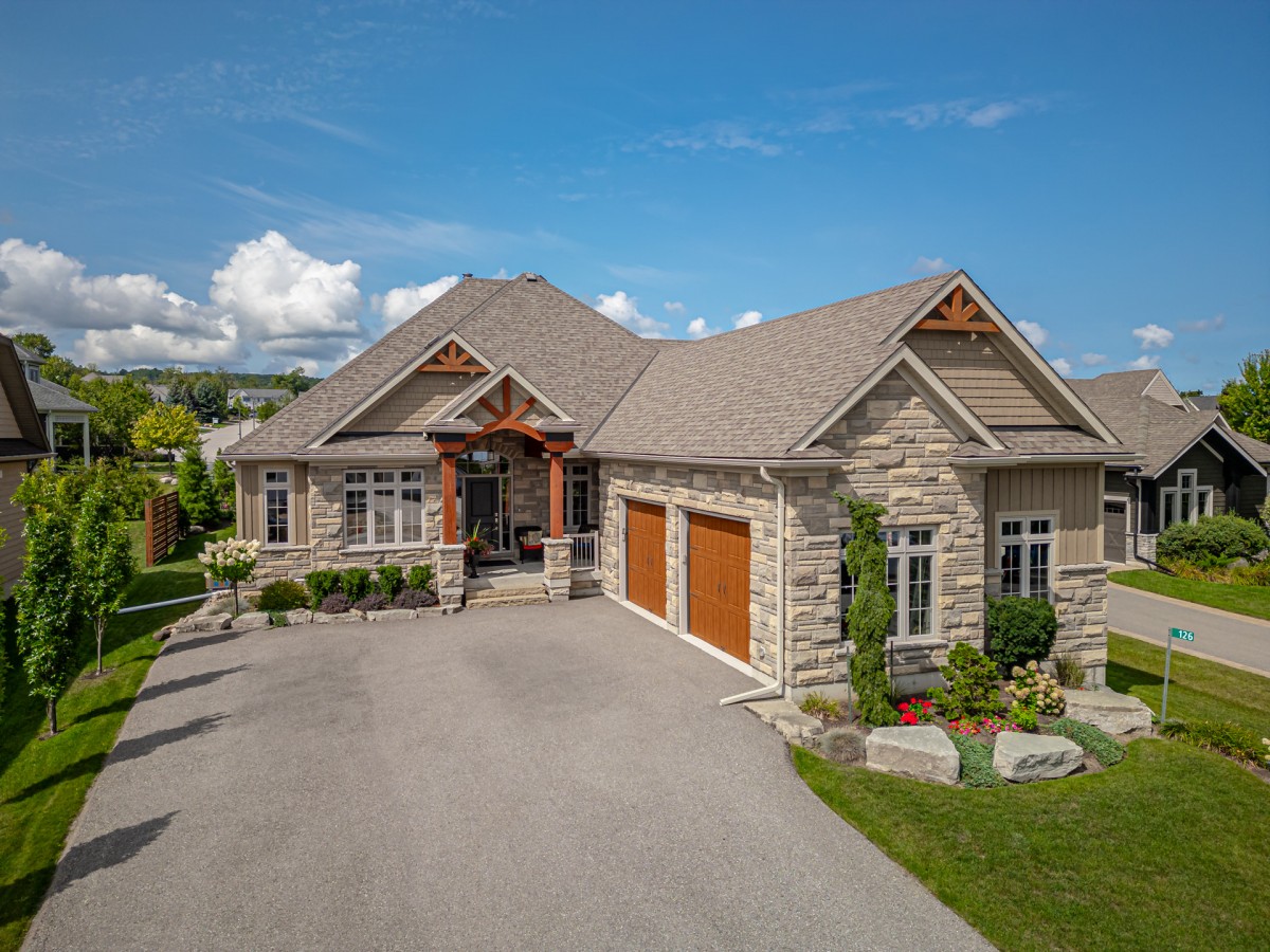 126 West Ridge Drive, Town of the Blue Mountains, Ontario, Canada