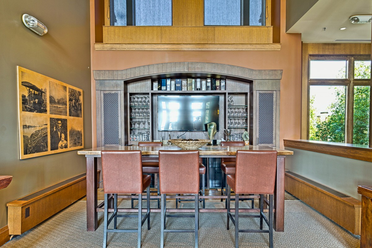 126 West Ridge Drive, Town of the Blue Mountains, Ontario, Canada
