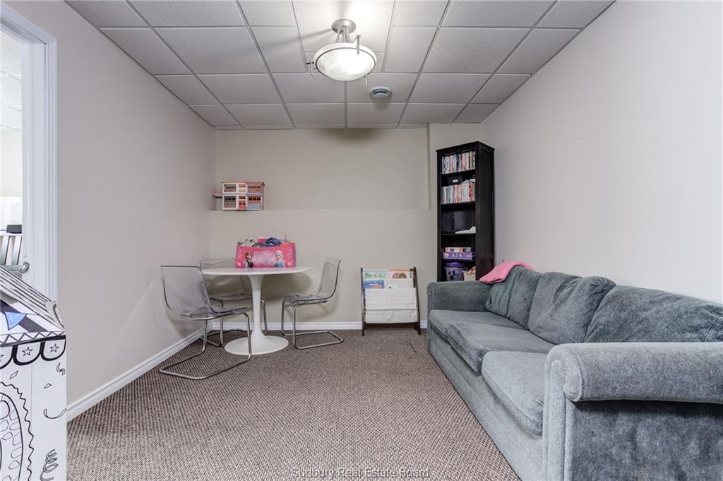 4117 Gaston Avenue, Hanmer Ontario, Canada