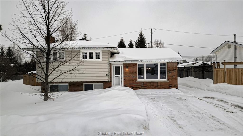 132 Pinellas Road, Chelmsford Ontario, Canada