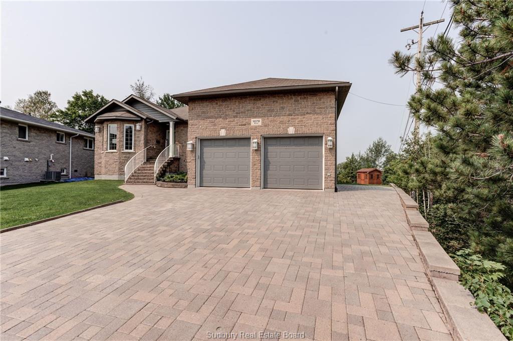 1079 Moss Street, Sudbury, Ontario, Canada