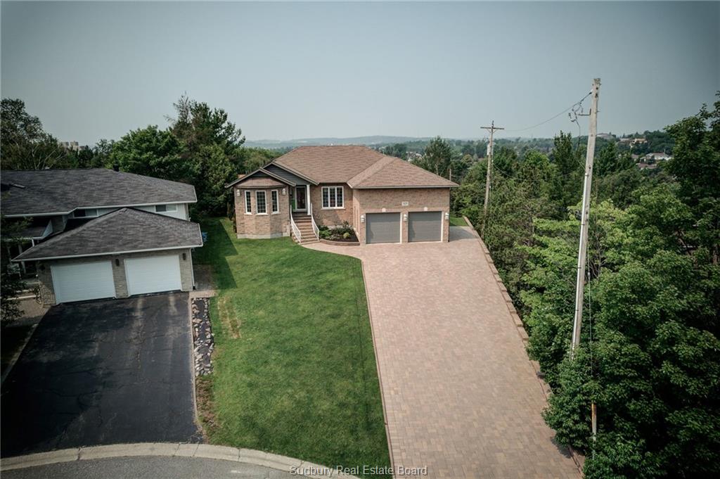 1079 Moss Street, Sudbury, Ontario, Canada