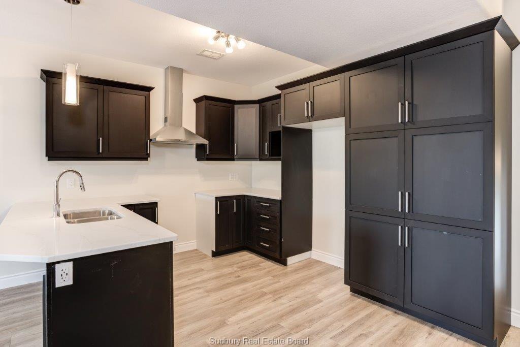 2279 Mallard's Landing Drive Unit# 20, Sudbury, Ontario, Canada