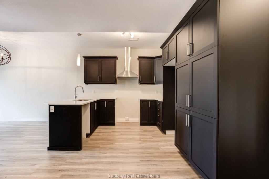 2279 Mallard's Landing Drive Unit# 20, Sudbury, Ontario, Canada
