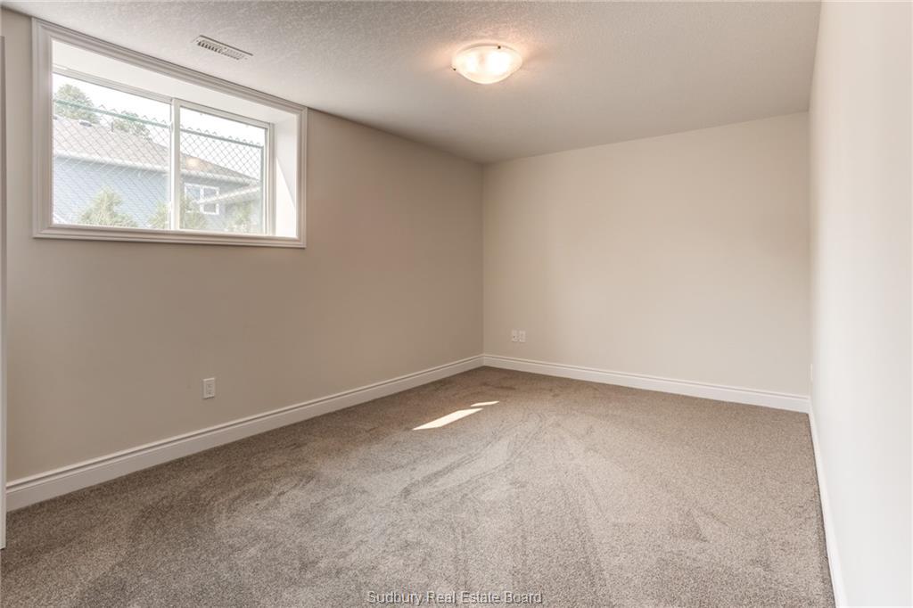 1291 Holland Road, Sudbury, Ontario, Canada