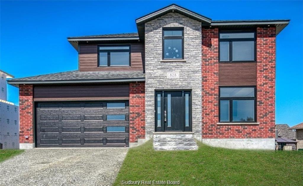 828 moonrock, Sudbury Ontario, Canada