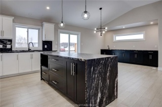 837 moonrock avenue, Sudbury Ontario, Canada