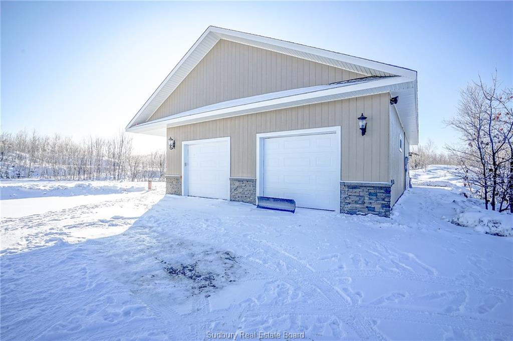 2804 Treeview Road, Sudbury Ontario, Canada