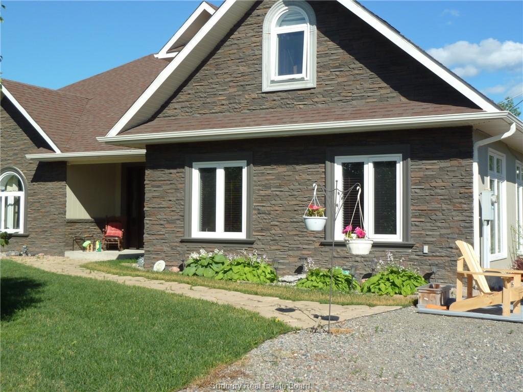 2804 Treeview Road, Sudbury Ontario, Canada