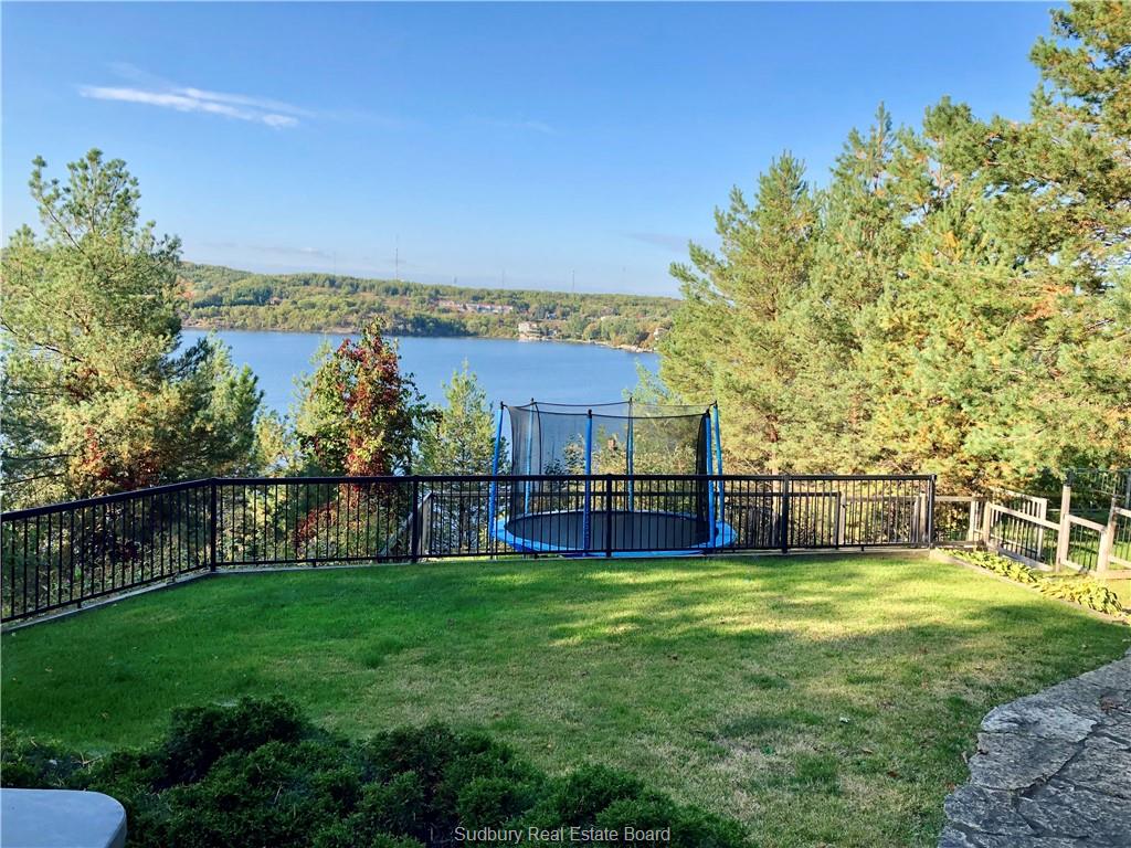 922 Roderick Avenue, Sudbury Ontario, Canada