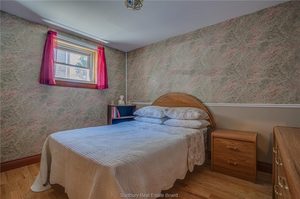 330 Jeanne D'Arc Avenue, Sudbury Ontario, Canada