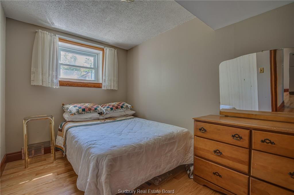 330 Jeanne D'Arc Avenue, Sudbury Ontario, Canada