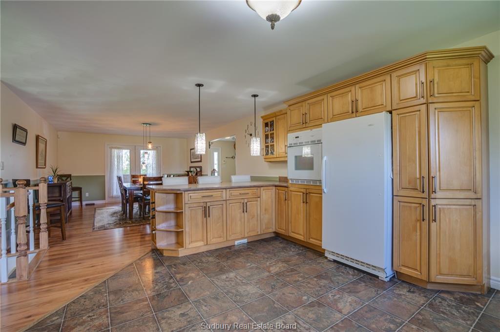 681 Goodwill Drive, Garson Ontario, Canada