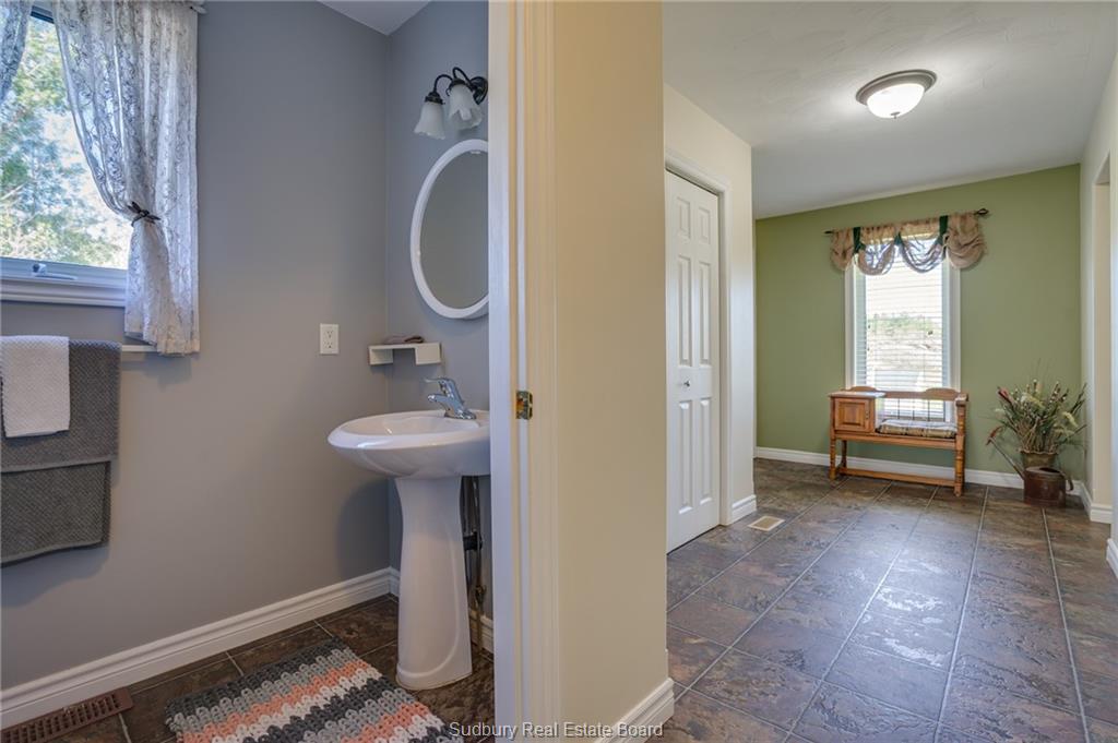 681 Goodwill Drive, Garson Ontario, Canada