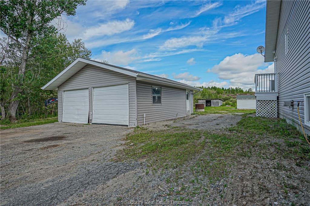 681 Goodwill Drive, Garson Ontario, Canada