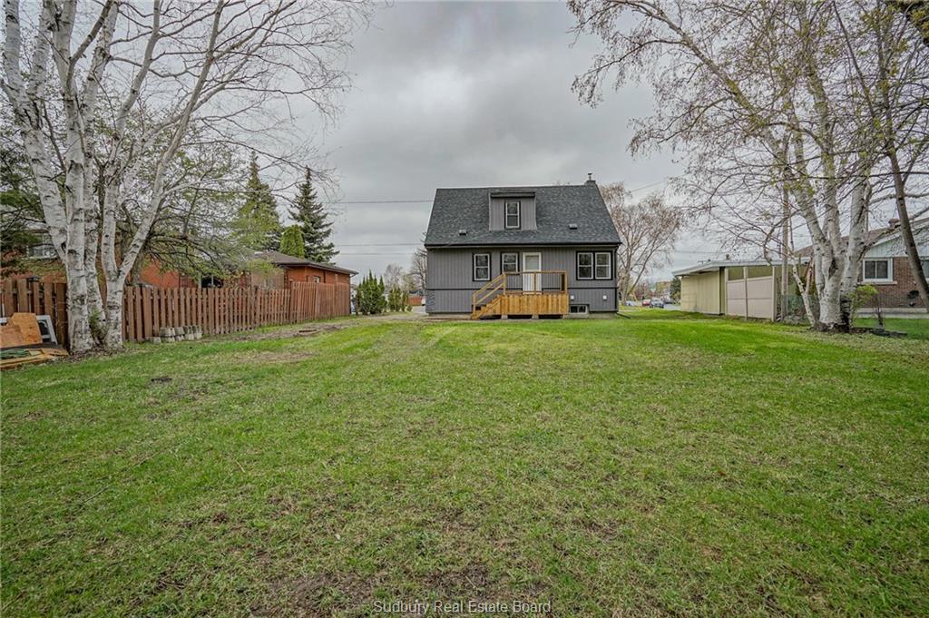 1350 Hawthorne Drive, Sudbury, Ontario, Canada