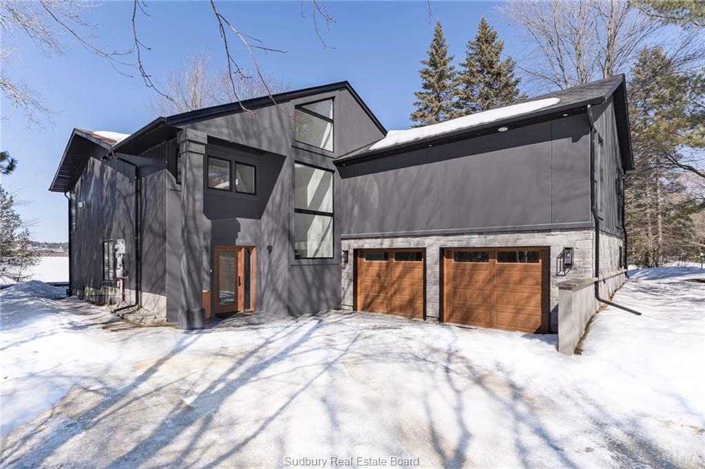 992 Ramsey Lake, Sudbury Ontario, Canada