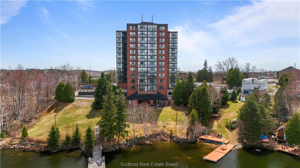2000 regent unit# 203, Sudbury Ontario, Canada