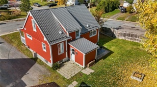 573 Phillip Street, Lively Ontario