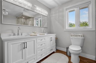 9262 Highway 17, Warren Ontario