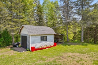 9262 Highway 17, Warren Ontario