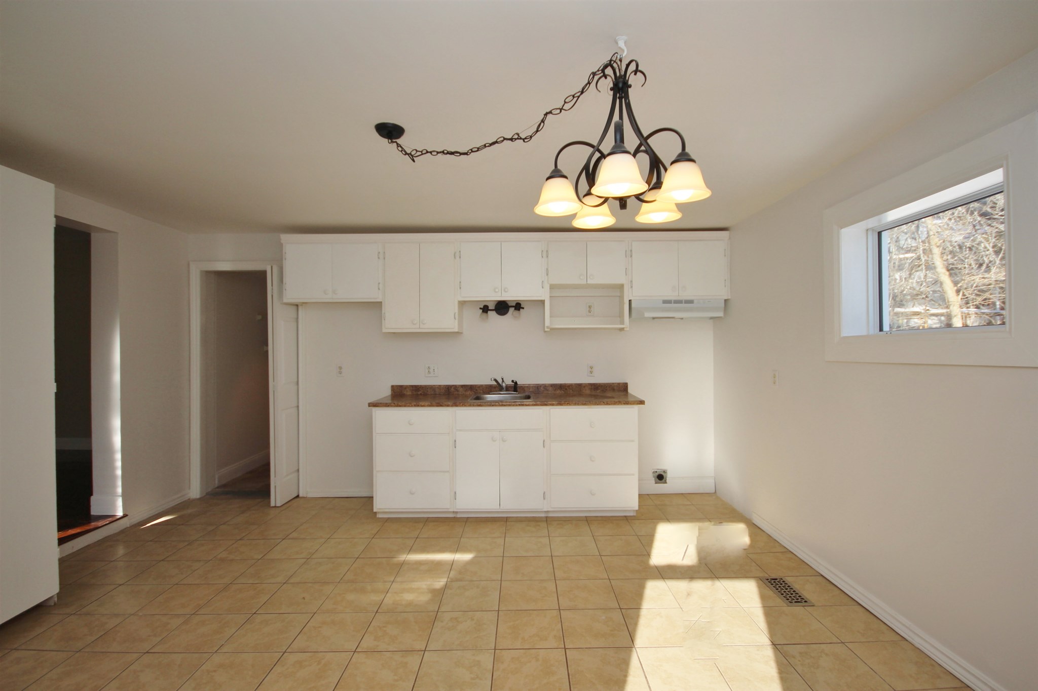 21-23 Sidings Street, Yarker, Ontario, Canada